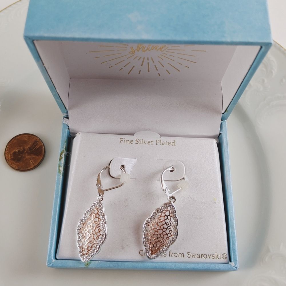 Fine Silver Plate Swarovski Rose Gold Earrings Nib